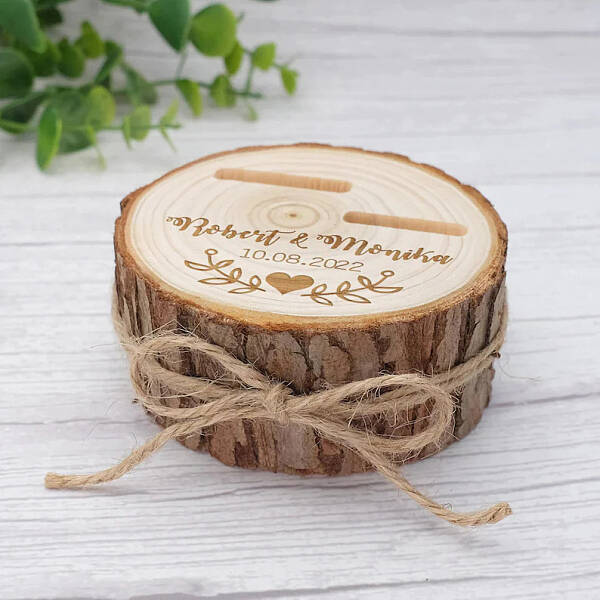 Customized Column Wooden Ring Holder