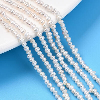 Natural Cultured Freshwater Pearl Beads Strands