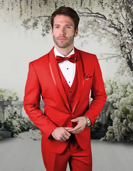 Men's 4 Piece Suit with Tone on Tone Lining Stylish & Professional