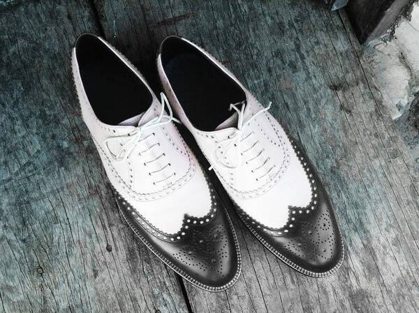 Wholesale Dress Shoes- 10 Shoes For $500 Call 310-430-0939