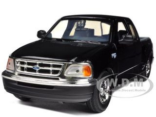 2001 Ford F-150 XLT Flareside Supercab Pickup Truck Black 1/24 Diecast Car Model by Motormax