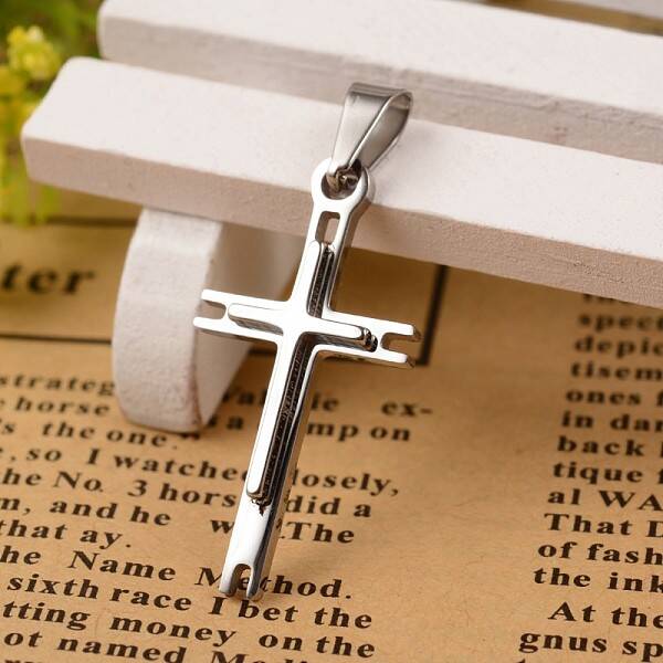 Tarnish Resistant 304 Stainless Steel Cross Pendants