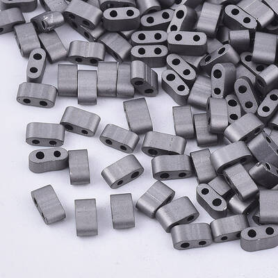 2-Hole Glass Seed Beads