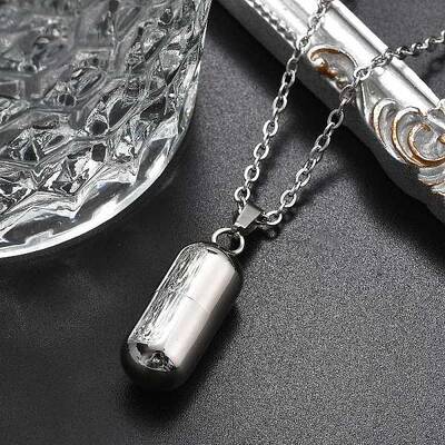 304 Stainless Steel capsule Shaped Perfume Bottle Necklaces