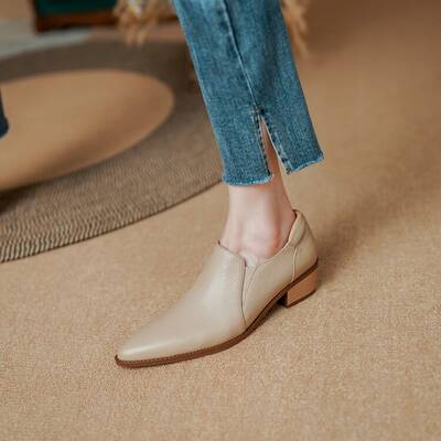 CHIKO Sophia Pointy Toe Block Heels Pumps Shoes