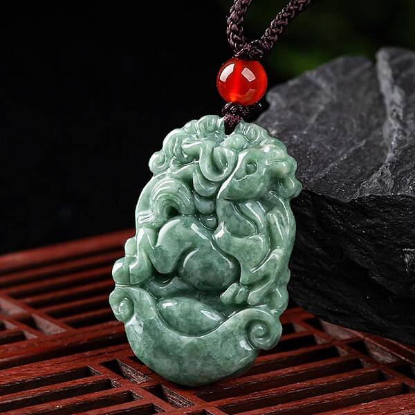 Natural Jadeite Pendant Necklaces