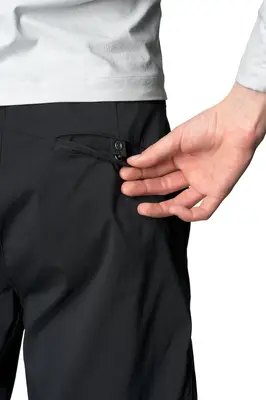 W's Wadi Shorts | Color: true black | Size: XL