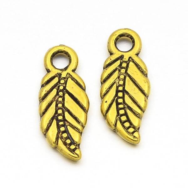 CCB Plastic Leaf Pendants