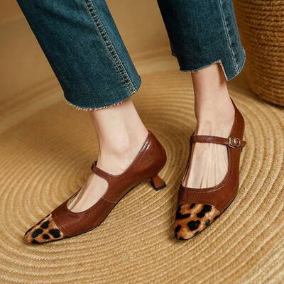 CHIKO Barnes Pointy Toe Kitten Heels Mary Jane Shoes