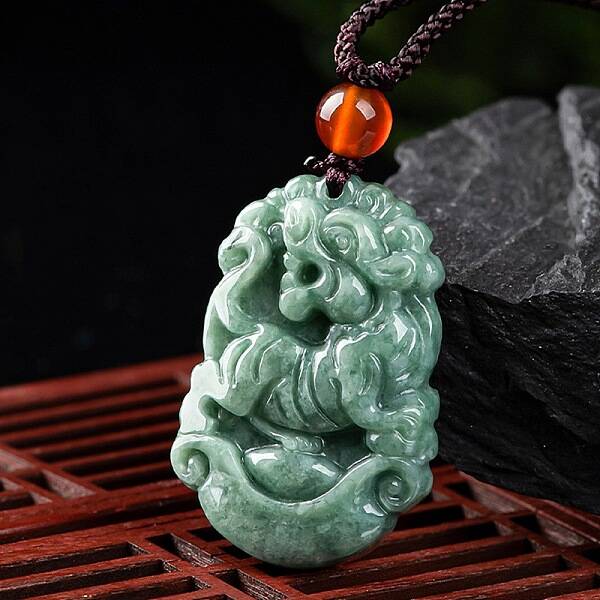 Natural Jadeite Pendant Necklaces