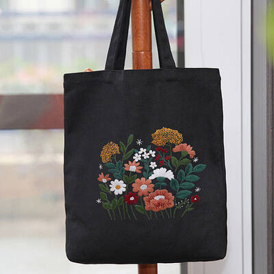 DIY Flower Pattern Tote Bag Embroidery Kit