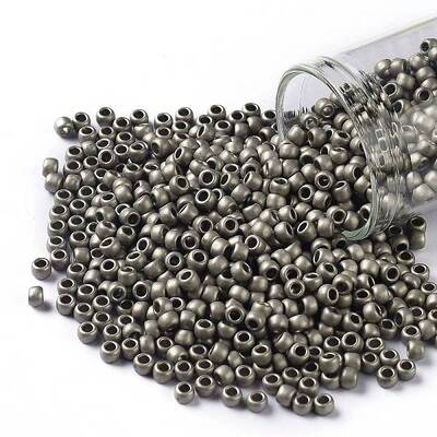 TOHO Round Seed Beads