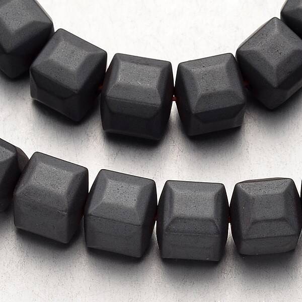 Non-magnetic Synthetic Hematite Bead Strands