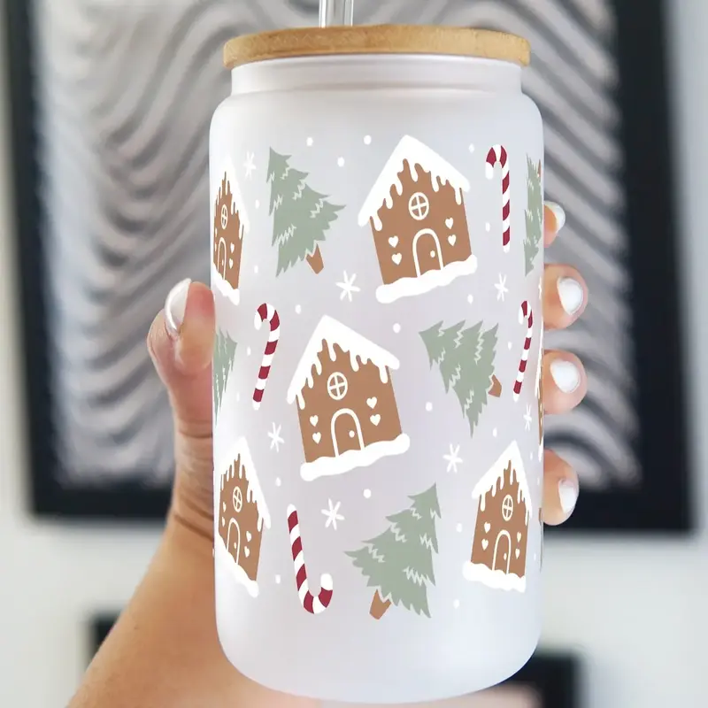 Sip-Sip Hooray! 16oz Gingerbread House Christmas Glass Can Cup – Bamboo Lid & Straw, Aesthetic Holiday Drinkware, Reusable ...