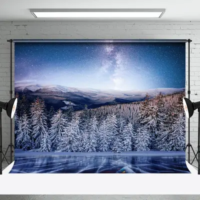 Aperturee Vast Snowfield Forest Mounatin Ice Lake Winter Backdrop