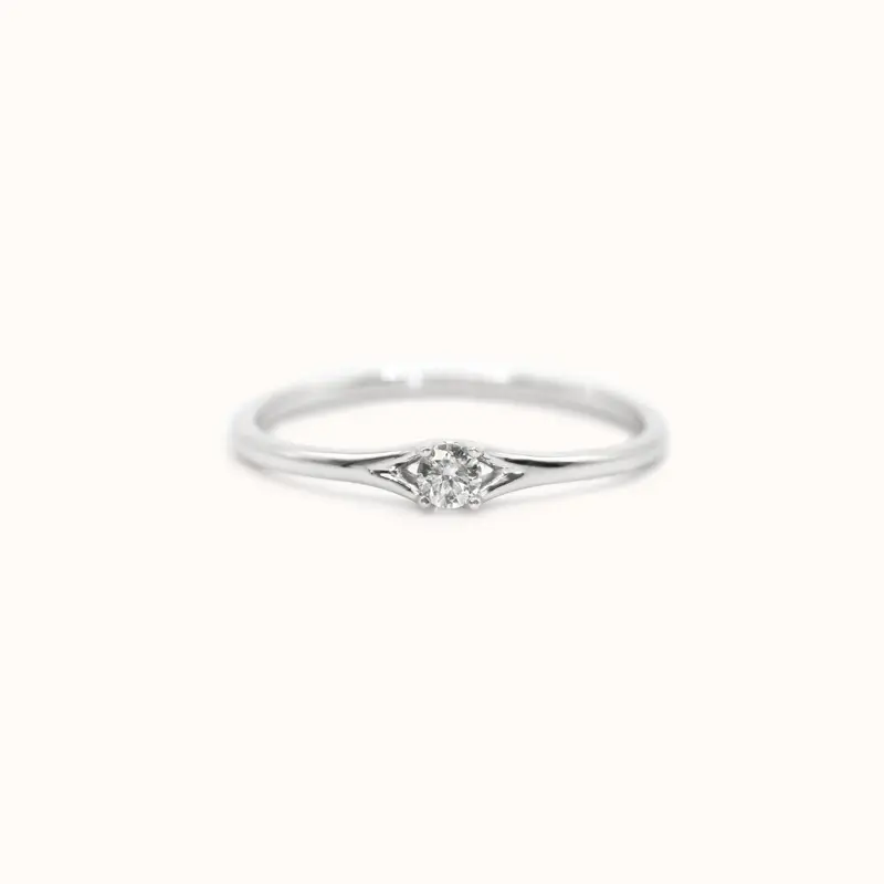 Solitaire Stacker | White Gold