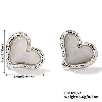 Natural Stone Cat Eye Heart-shaped Stud Earrings
