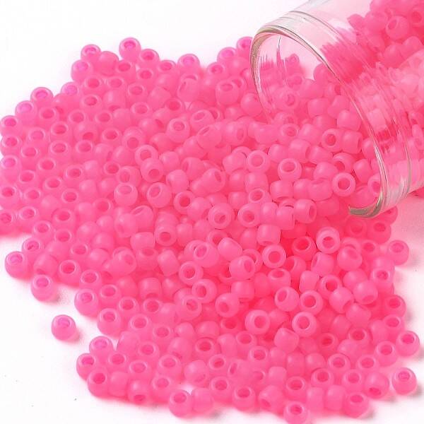 TOHO Round Seed Beads