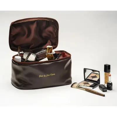 Gold By José Ojeda Classic Carry-All Beauty Case 1 U