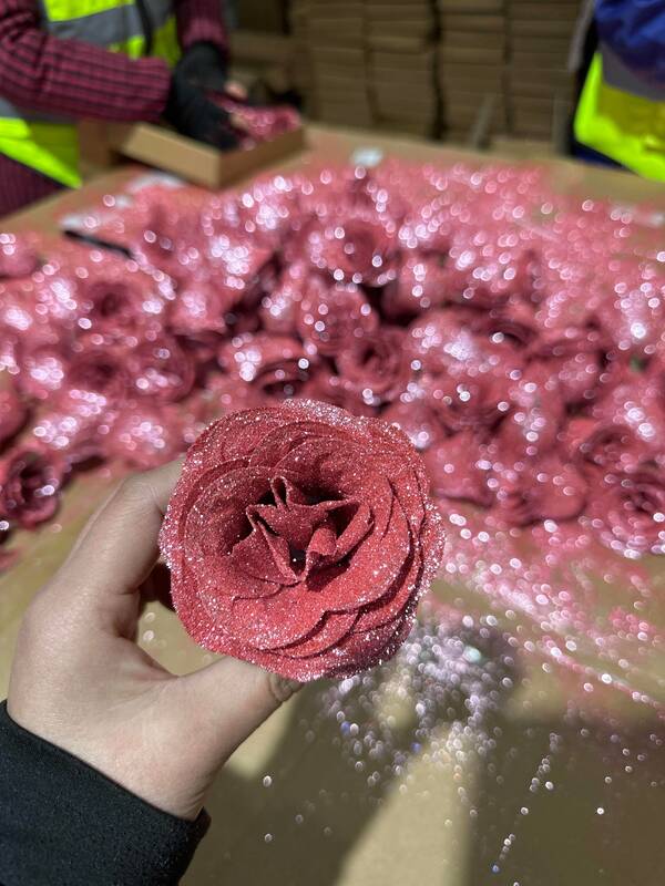 Personalized Valentine's Day Bridal Bouquet Preserved Fresh Flower | Color: Pink | style: 1 Flower