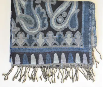 Handwoven Paisley Jamavar Designer Woolen Shawl | Color: Navy