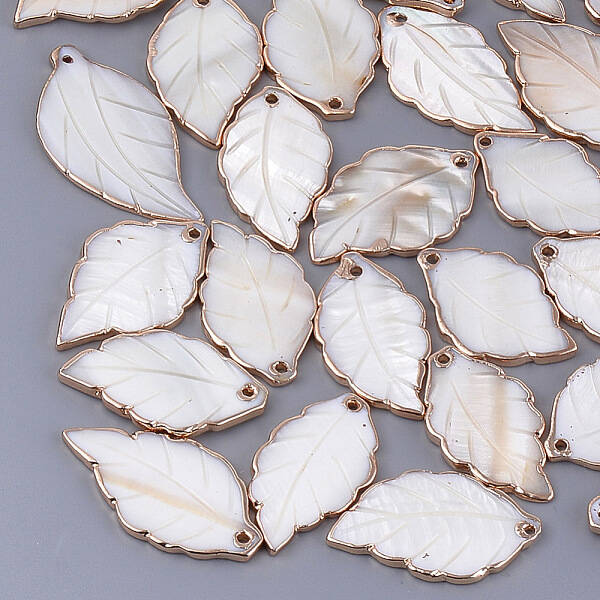 Electroplate Freshwater Shell Pendants
