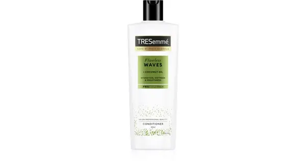 TRESemmé Flawless Waves moisturizing conditioner for wavy and curly hair 400 ml