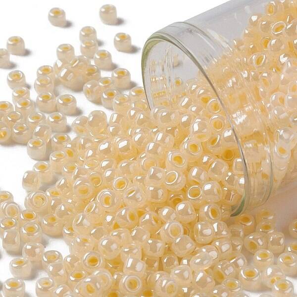 TOHO Round Seed Beads