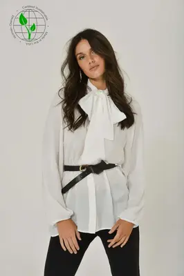 White Long Sleeve Mandarin Blouse w/ Removable Bow | Size: M | Color: #f8f8ff