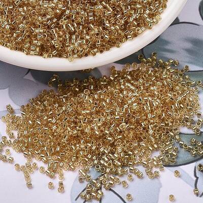 MIYUKI Delica Beads
