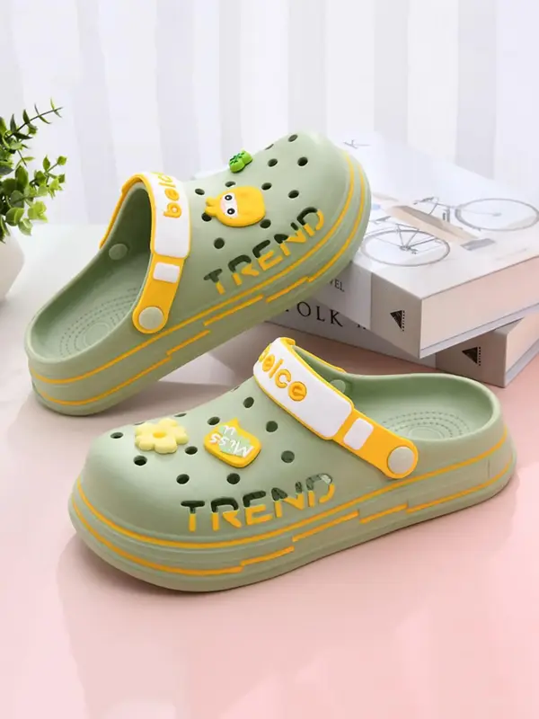 Women's Summer 2024 Cute Cartoon Flower & Letter Design Clogs, Trendy Non-slip Outdoor Slippers, Fashion Clogs for Summer Be...