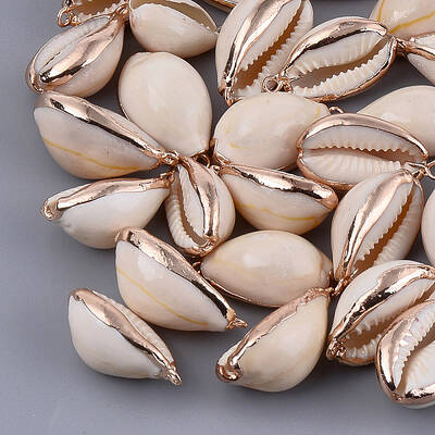 Electroplate Cowrie Shell Pendants
