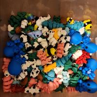 live pick 3d printed decorative figurines, make a  box.
