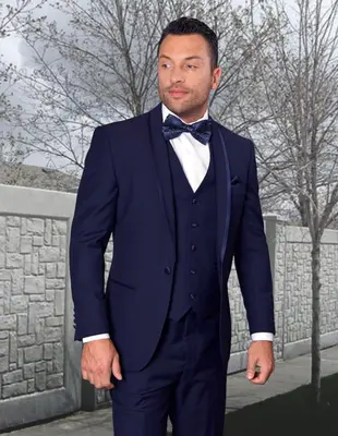 Men's 4 Piece Suit with Tone on Tone Lining Stylish & Professional