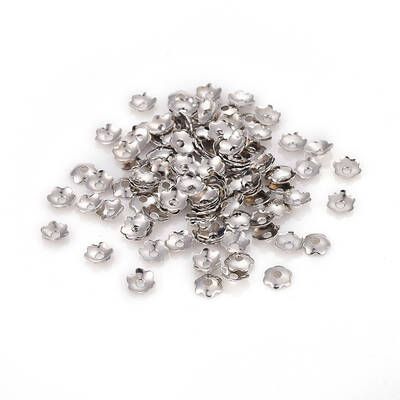 6-Petal Iron Bead Caps