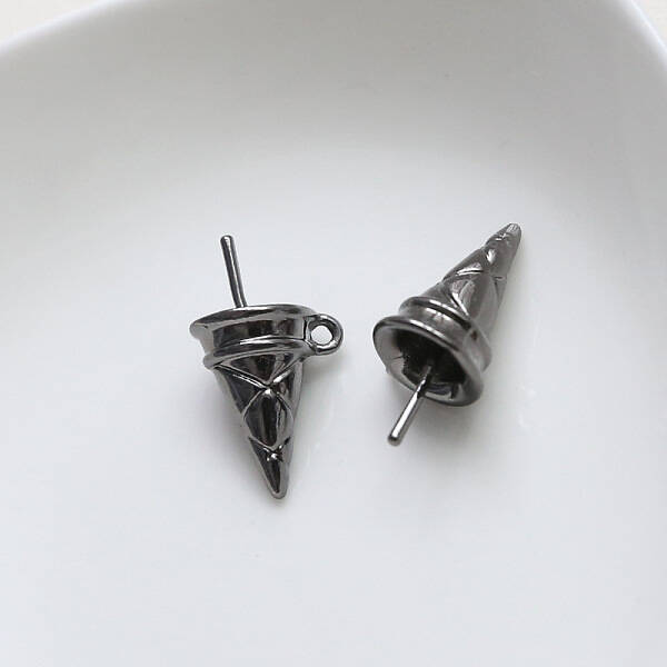 Brass Ice Cream Cone Peg Bail Pin Charms