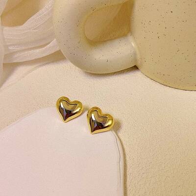 Heart Alloy Stud Earrings