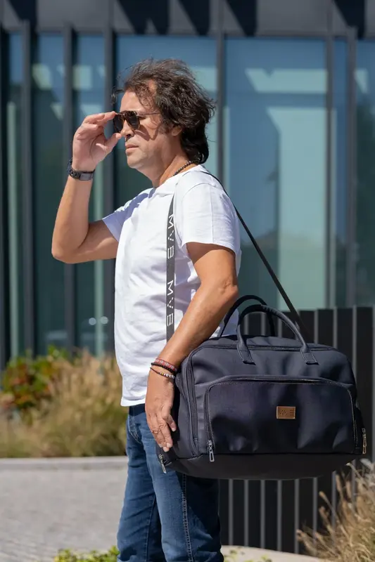 Xclusive Vegan Duffle bag blue