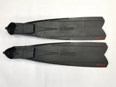 Used Seac Shout S700 Spearfishing Fins - Black - 39/40 (6.5 - 7)