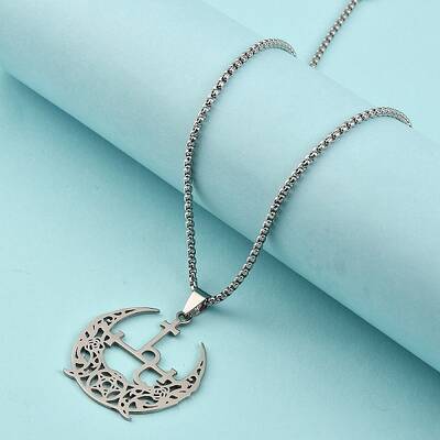 304 Stainless Steel Hollow Crescent Moon Pendant Box Chain Necklaces