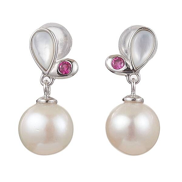 Natural Pearl Ear Studs