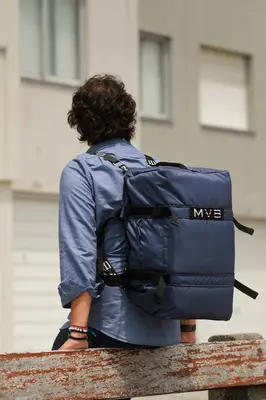 Sports Vegan Duffle Bag blue - Made with ocean plastic