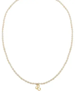 Quincy Initial Necklace | Metal Color: Silver | Style: H