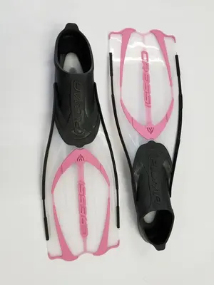 Used Cressi Pluma Full Foot Fins-Clear / Pink 39-40 - US M:6.5-7.5 / W:7.5-8.5