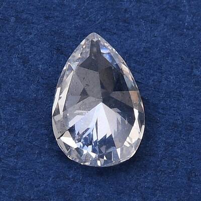 Teardrop-Shaped Cubic Zirconia Cabochons