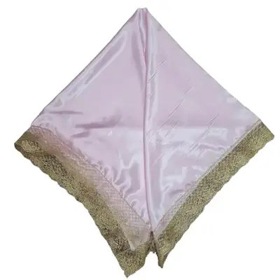 Paño liso con borde en encaje #18