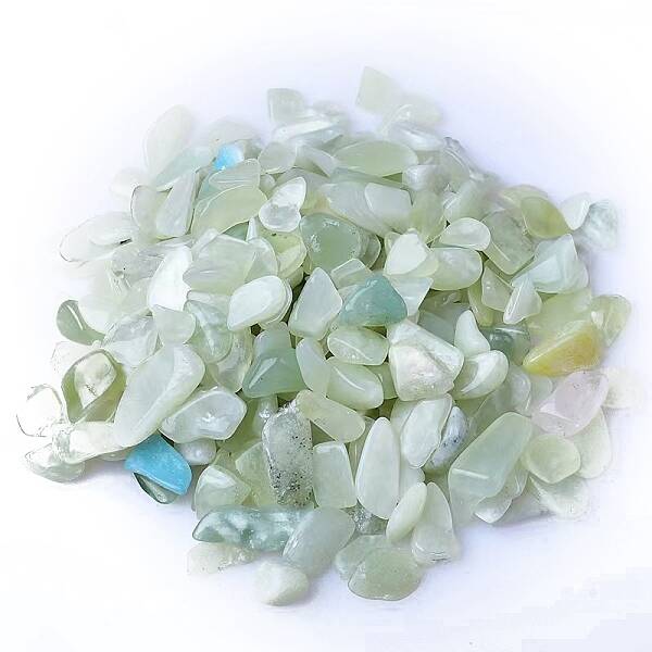 Natural Xiuyan Jade Tumbled Chips
