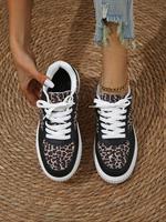 Women's Fashion Leopard Print Lace Up Low Top Sneakers, Casual Comfortable Sports  Sneaker Shoes  for Daily Wear, Female Desi...