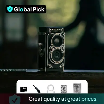 Portable Mini Digital Camera, USB Rechargeable Vintage Camera with Flash, Point & Shoot Camera for Home, Office, Outdoor, Tra...