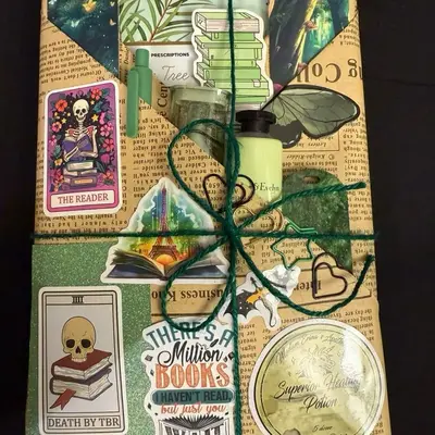 Blind Date With A Book - Bookish Surprise!